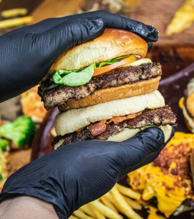 A hamburgerek eredetéről szóló legendák – mi az igazság?