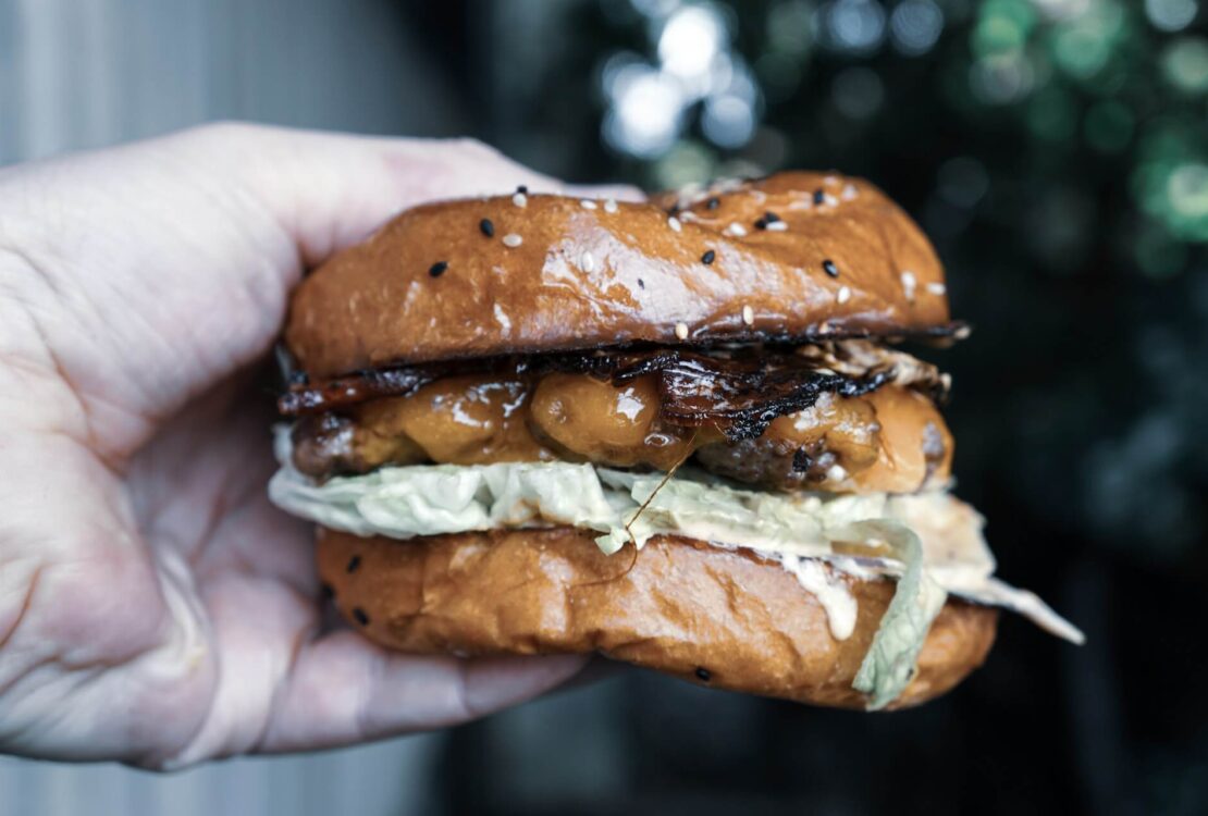 Történelem két zsemle között – A hamburger világhódító útja
