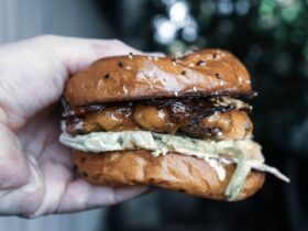 Történelem két zsemle között – A hamburger világhódító útja